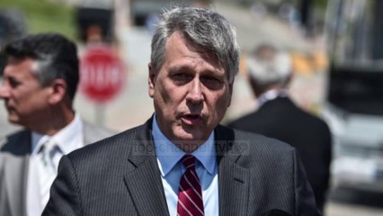 Kosnett kundër Selimit: Jo ambasador një i dënuar për krime lufte - Top Channel Albania