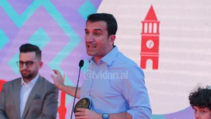 Tirana mikpret 12 trupa teatrore nga e gjithe bota