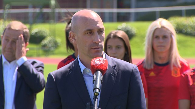 Rubiales subraya el reto de igualdad de la Selección Española Femenina