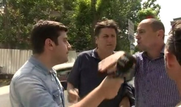 TGRT Haber ekibine canlı yayında çirkin saldırı