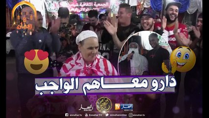 لاعبو مولودية وهران يزورون دار العجزة بحي سانتي بار