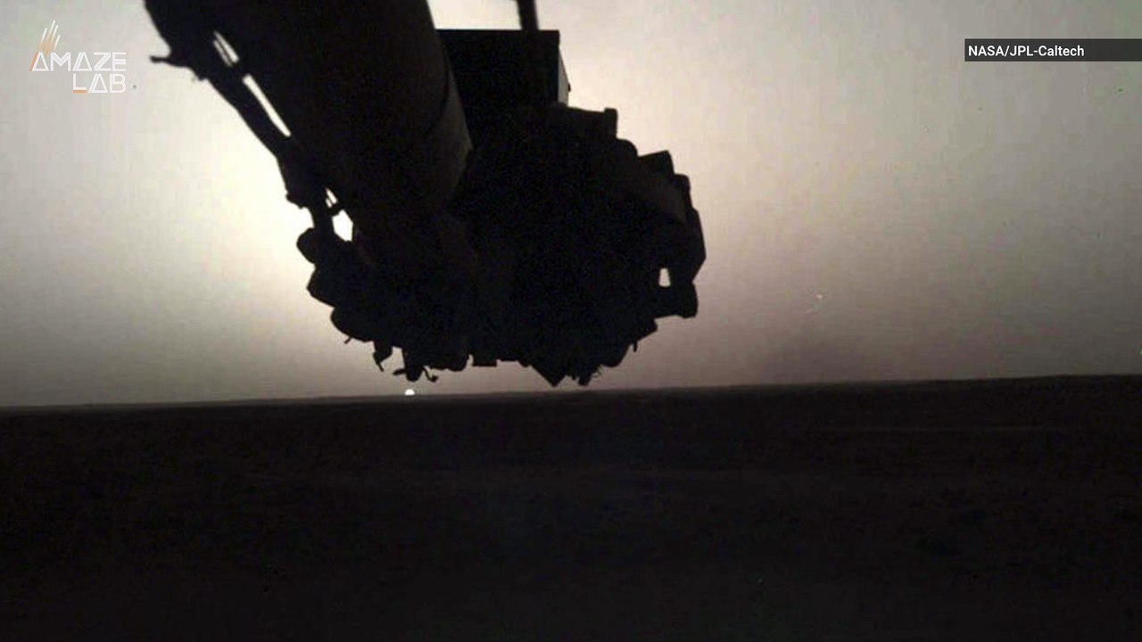 Check Out These Incredible Pics of Sunrise and Sunset On Mars