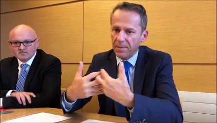 Besançon : les explications du procureur de la République Etienne Manteaux, après l’interpellation d’un homme suspecté d’avoir mis en ligne 2 millions de séries de façon illégale