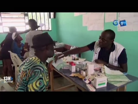 RTG/Santé - Caravane médicale organisée par Dr Thérèse Vane soutenue par la CNAMGS et du SAMU social