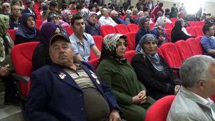 Afyonkarahisar'da 133 Kıbrıs gazisine madalya takdimi - AFYONKARAHİSAR