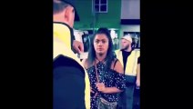 Un videur fait passer un alcootest à une fille pour rentrer en boite... Blague énorme