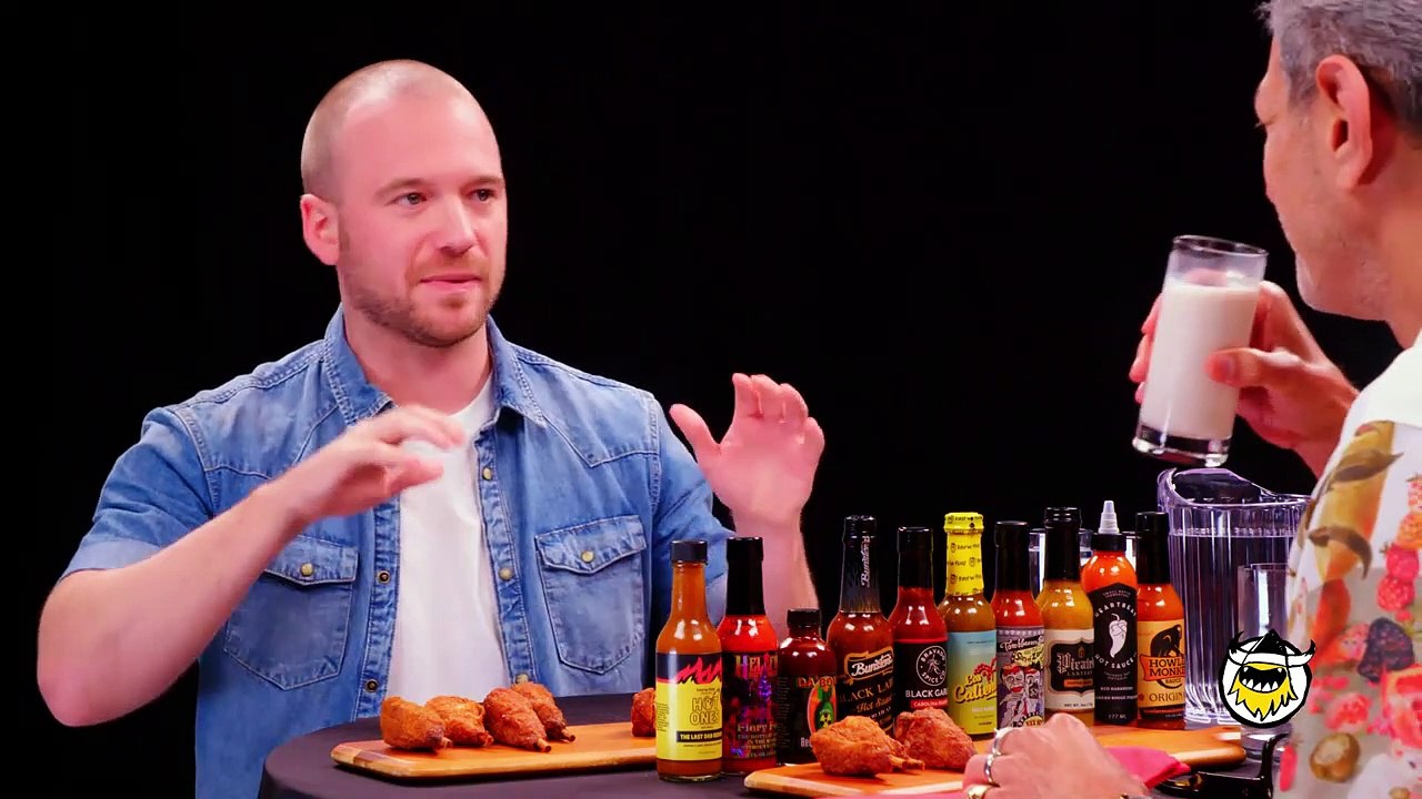 Jeff Goldblum Says He Likes to Be Called Daddy While Eating Spicy Wings | Hot Ones