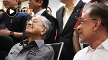 'Saya tetap akan berundur, beri laluan pada Anwar jadi PM'