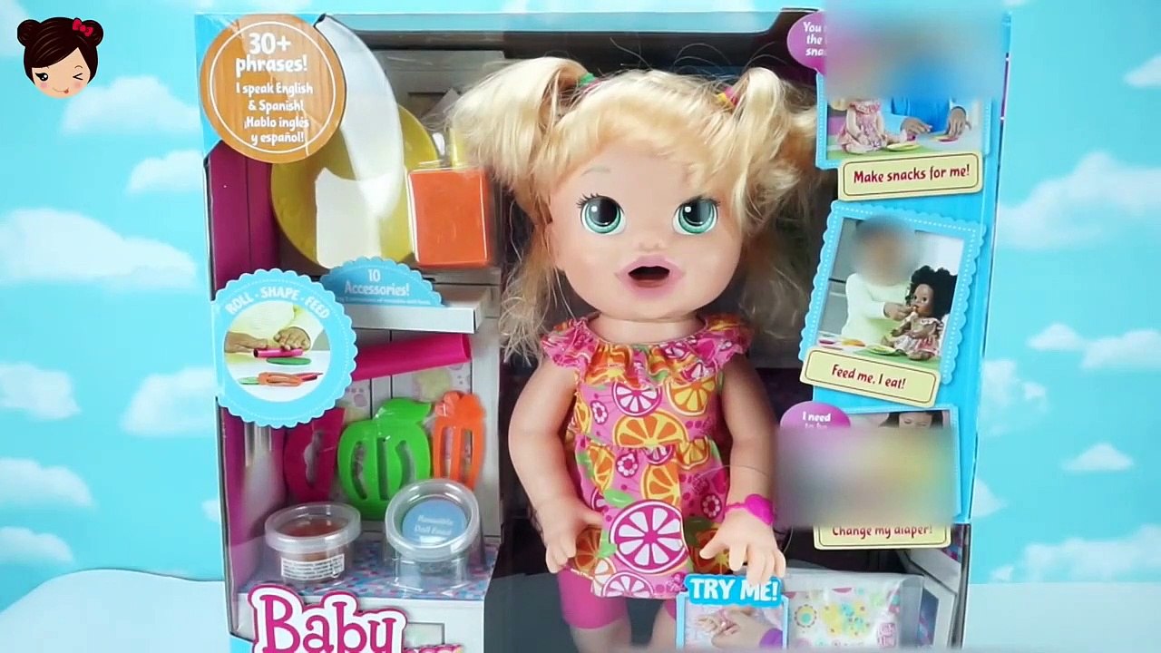 Bebe Alive Come Papilla de PLAY DOH Sara Comiditas Divertidas Muneca Baby