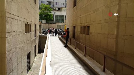 'Kafa keserim' demişti adliyeye kafası eğik girdi