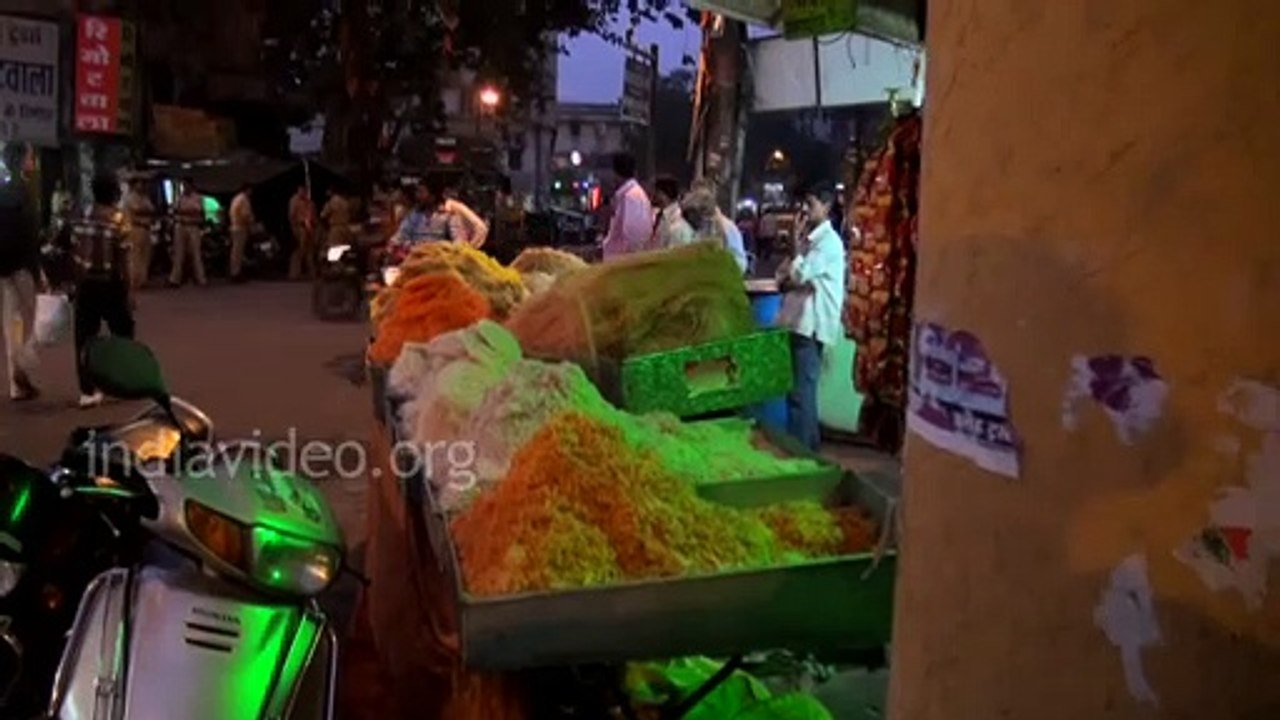 Sev, Local snack in Nagpur Street