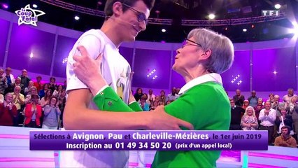 Paul rectifie la remarque maladroite d'une candidate qu'il vient d'éliminer