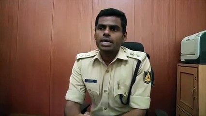 ஒரு காவல்துறை அதிகாரி பதவி விலகுகிறார் அவருக்காக வருத்தப்படும் கர்நாடக முதல்வர்-வீடியோ