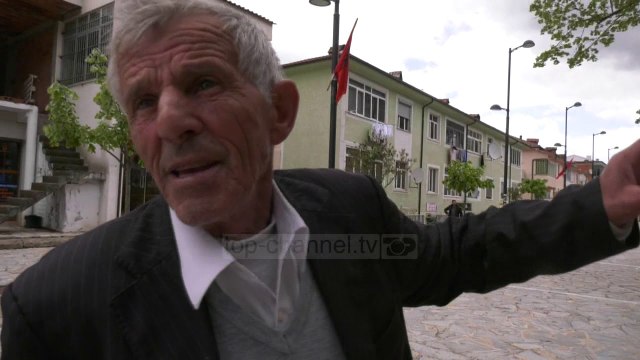 Helmimi nga uji i pijshëm Bulqizë - Top Channel Albania - News - Lajme