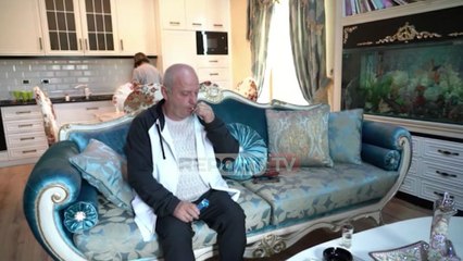 Korçë, biznesmeni: Ja si grabitësit e veshur si policë më lidhën dhe më morën paratë në shtëpi