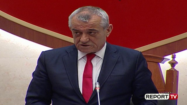 Demokrati pranoi mandatin në KQZ, por e refuzoi në Kuvend, Ruçi: Suksese në jetë!