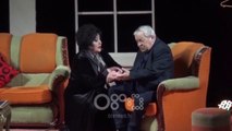 RTV Ora - “Frikacaku bahet trim” rikthen të qeshurat në teatrin 