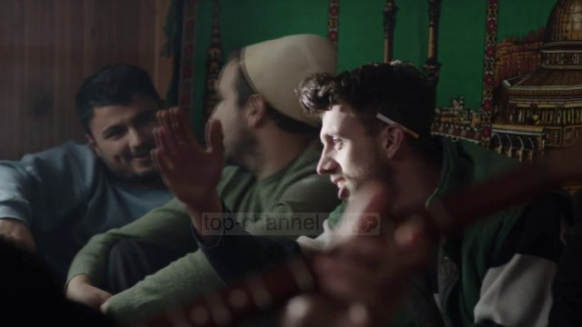 Kësulat shqiptaro-serbe; Në kinema shfaqet filmi i listuar për çmimet Bafta