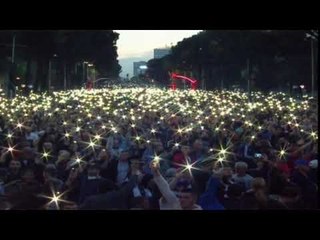 RTV Ora - Pas tensioneve bulevardi gjen "paqe", ndriçohet nga dritat