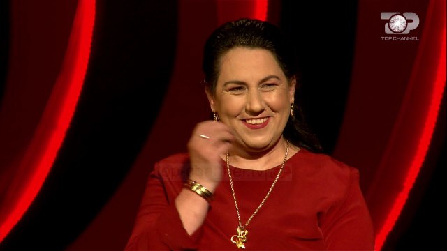 Dua të të bëj të Lumtur - Vajza falenderon prindërit që nuk e braktisën