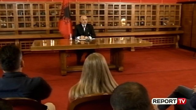 Rama: Një mesazh për Lulin (që s'është lider): Bëj pas sa je në kohë
