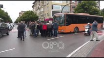 RTV Ora - Tiranë, autobusi përplas kalimtarin