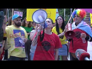 Marshimi i LGBT në Tiranë - News, Lajme - Vizion Plus