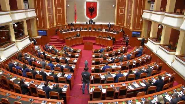 Hajdari dhe Gjoni llogari Ramës: A keni bërë pakt të fshehtë me Bashën? Balla: Kurrë!