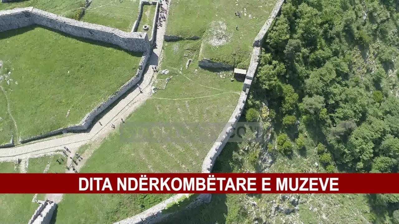 DITA NDËRKOMBËTARE E MUZEVE