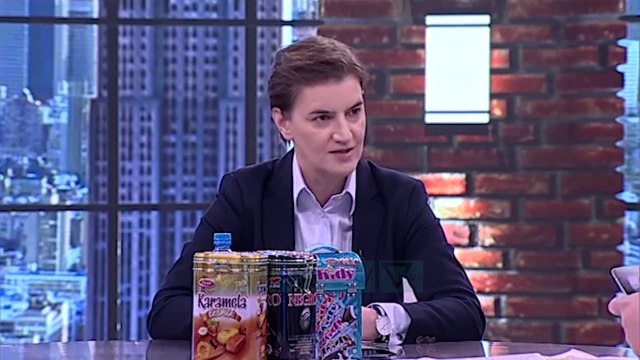 Vuçiç: 26 Oficerë serbë do prangosen në veri të Kosovës - News, Lajme - Vizion Plus