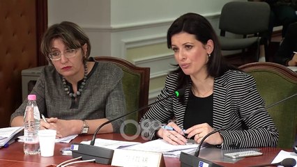 RTV Ora - Gjonaj sërish kritika ndaj Arta Markut