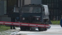 Kaplohet nga zjarri një automjet i policisë