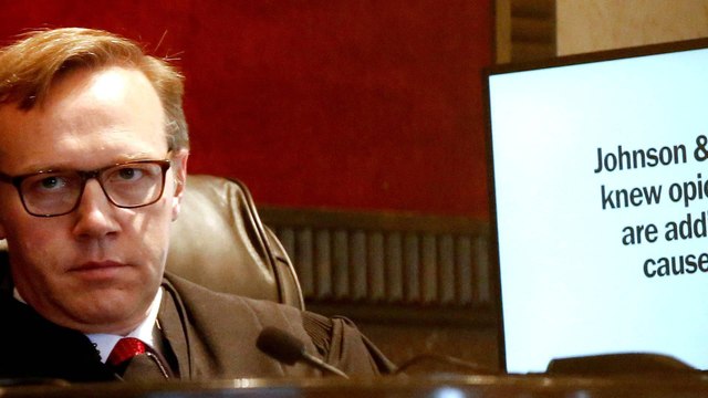 US opioid crisis: Oklahoma calls drug makers 'greedy'