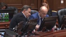 Ndryshimet ne qeveri, Zaev takohet me Ahmetin