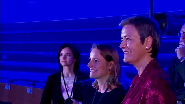 Nesër fillojnë zgjedhjet për Parlamentin Europian në Britaninë e Madhe - Lajme - Vizion Plus