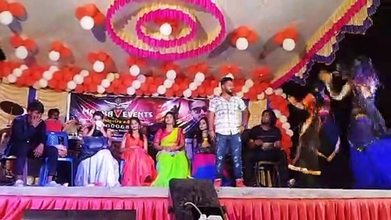 stage dnace performance 2019