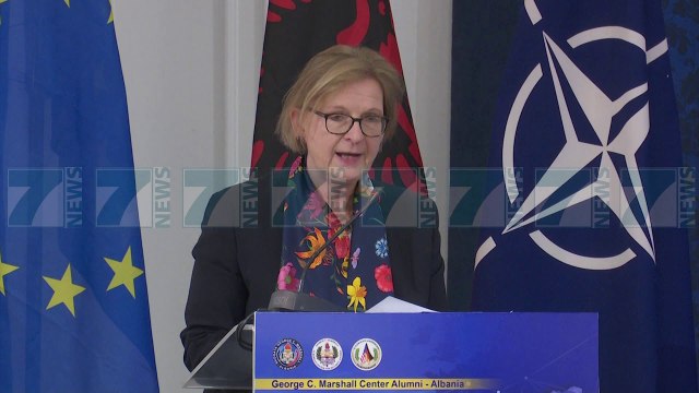 REFORMA NE DREJTESI, AMBASADORJA GJERMANE KUNDER METES - News, Lajme - Kanali 7