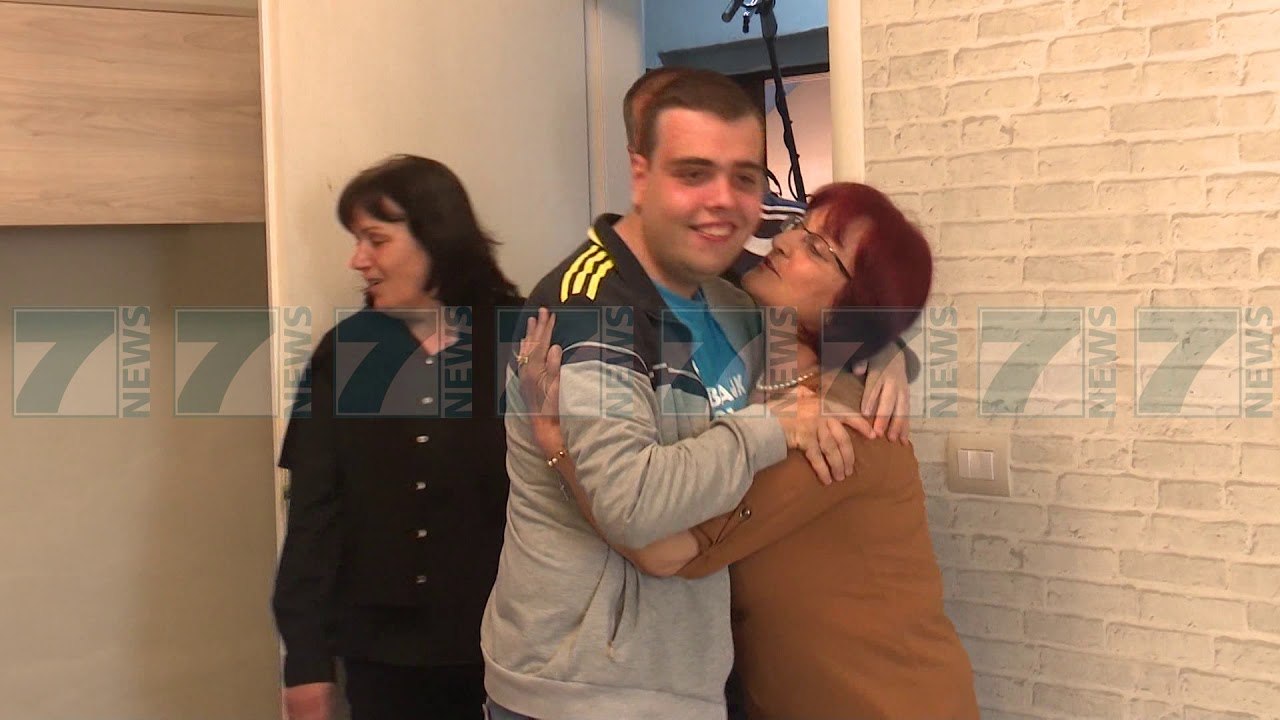 «NGA E PARA» TRANSFORMON KREJTESISHT SHTEPINE E FAMILJES NURKA - News, Lajme - Kanali 7