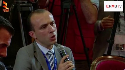 GAZETARI PYET PER MENYREN E FIKJES SE ZJARRIT