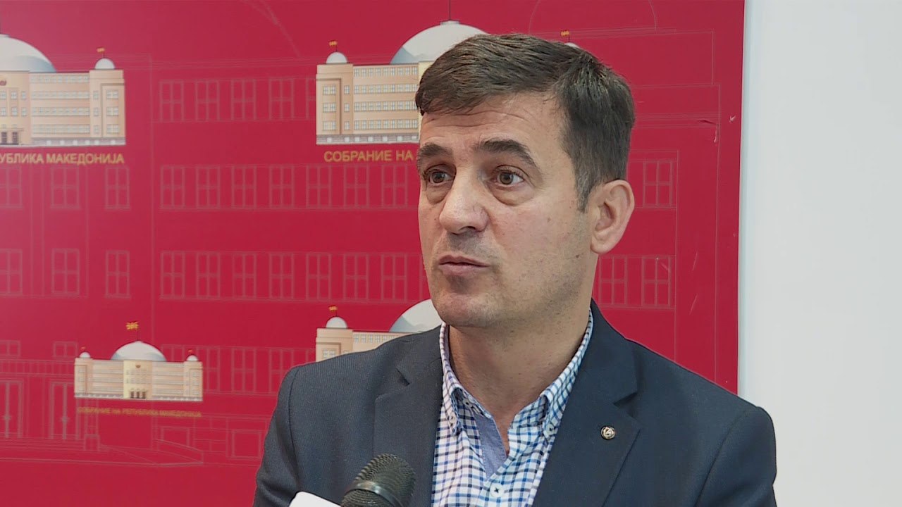 Tри години во Собранието нема седница на Комите...