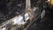 Report TV - Autorët e atentatit në Vlorë djegin makinën, ja çfarë u gjet brenda saj