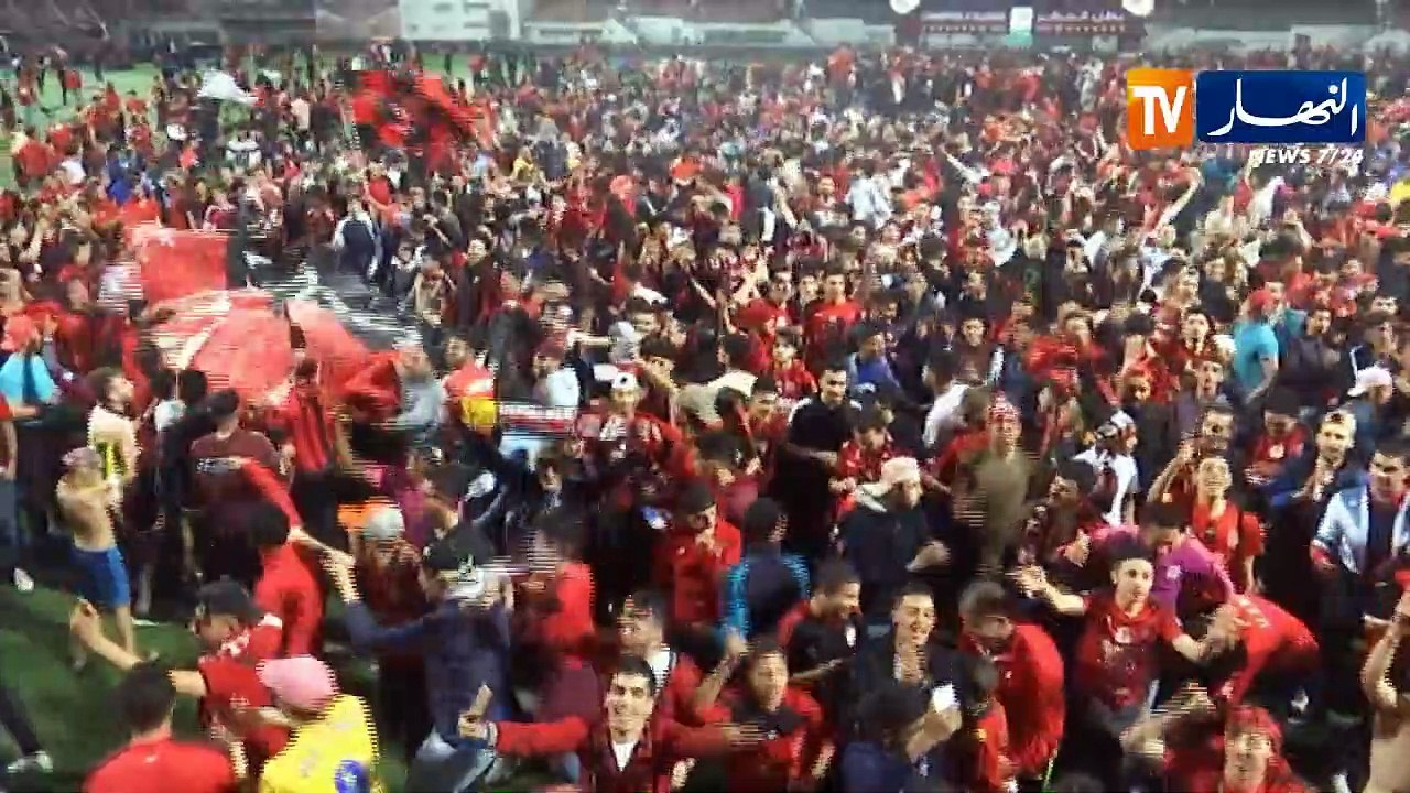 إتحاد العاصمة يتسلم درع البطولة بملعب عمر حمادي وسط حضور جماهيره