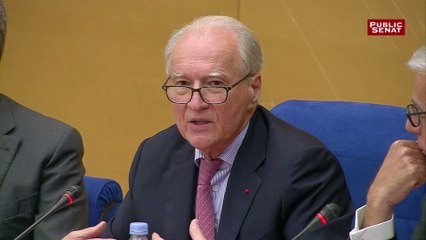 Béton déversé dans la Seine : le PDG de Vinci minimise l'incident