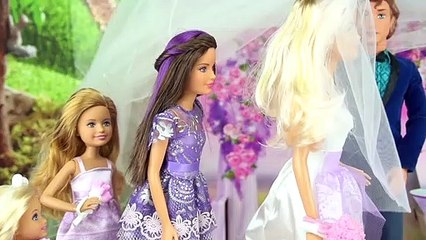 Tải video: La Boda de Barbie y Ken - Historias con Muñecas | Los Juguetes de Titi