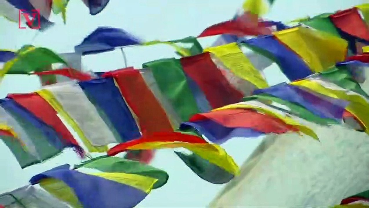 This is What Happens to Your Body When You Climb Mt. Everest, And Why This Season Is One of the Deadliest