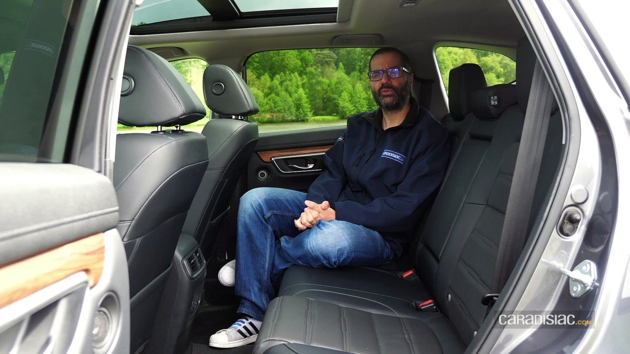 Comparatif vidéo - Honda CR-V 2.0 i-MMD vs Toyota RAV4 Hybrid : quel est le meilleur SUV hybride ?