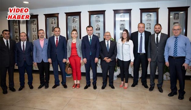 (29 Mayıs 2019) KSMMMO YÖNETİMİ BAŞKAN BÜYÜKKILIÇ’I ZİYARET ETTİ