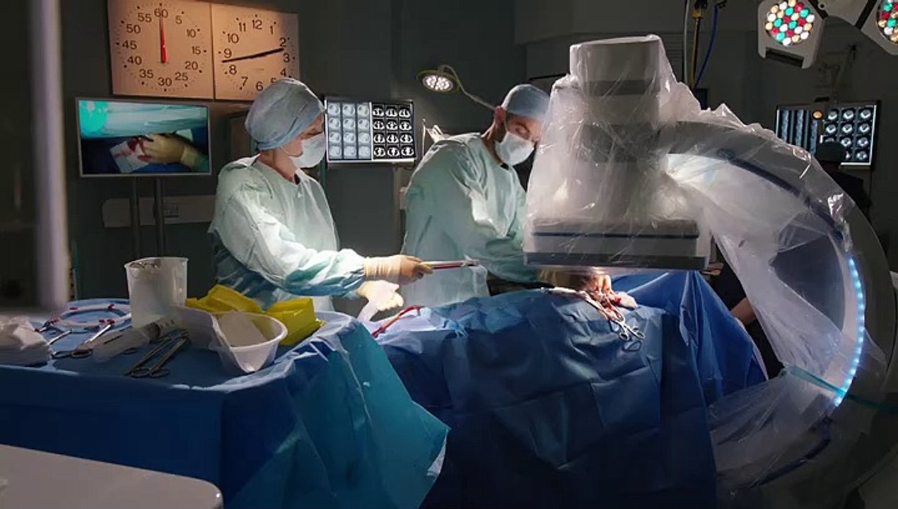 Holby City S21E22