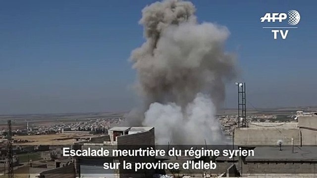Syrie: colonnes de fumée au dessus de Khan Cheikhoun après des raids aériens du régime