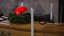 Trauerfeier für Niki Lauda: Hunderte Fans und VIPs im Stephansdom